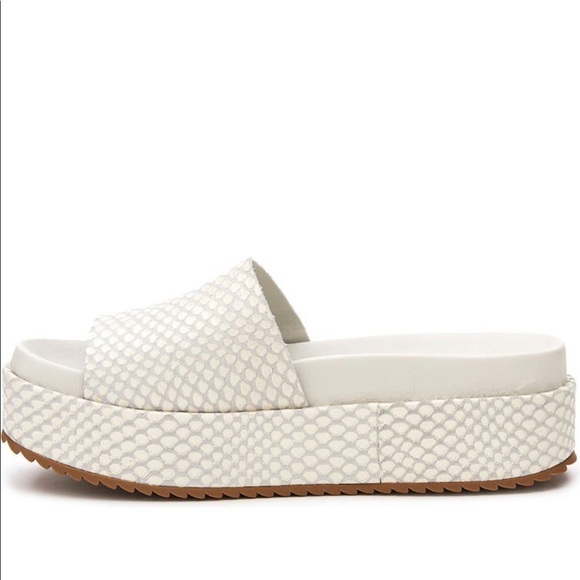 Matisse HIDEAWAY PLATFORM SLIDES NWT multiple sizes ORIGINAL BOX INCLUDED - Picture 2 of 7